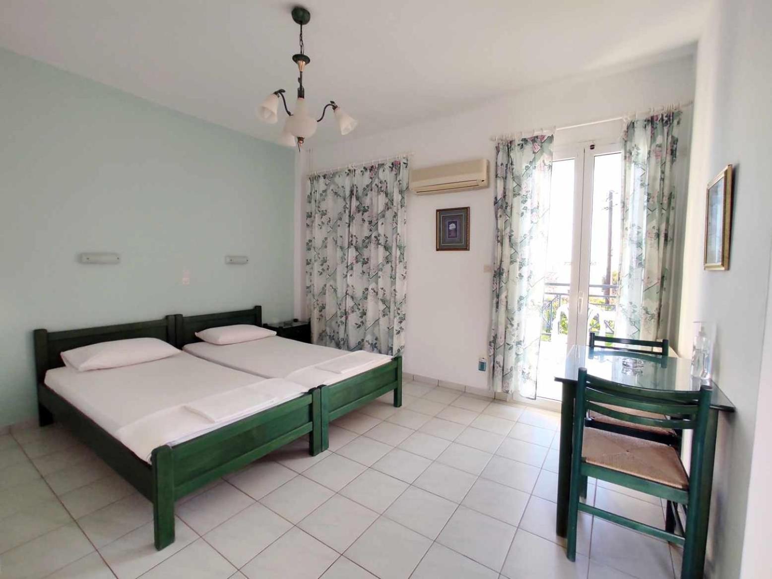 Villa Zefiros กีปรี ภายนอก รูปภาพ